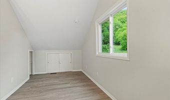 3 Telemark Dr 10, Alloway, NJ 07462