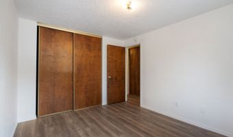 6025 SW CHERRYHILL Dr, Beaverton, OR 97008