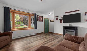 1433 W ROSELAWN Dr, Appleton, WI 54914