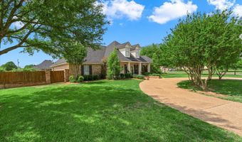 200 Colonel Burt Dr, Benton, LA 71006