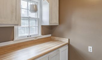 106 Crutcher St, Athens, AL 35611