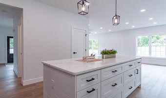 77 White Rock Hill Rd, Bow, NH 03304