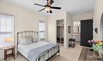 2649 Chesterfield Ave, Charlotte, NC 28205