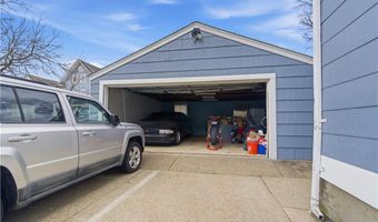 85 Hendricks St, Central Falls, RI 02863
