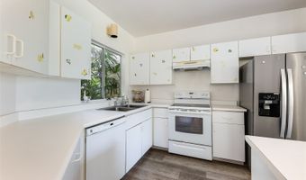 91-1088 Laaulu St 18E, Ewa Beach, HI 96706
