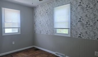 50 PRINCETON Ave, Bellmawr, NJ 08031