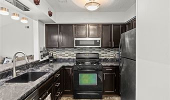 75 B Foxberry Dr, Amherst, NY 14068