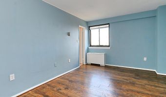 801 N PITT St #1203, Alexandria, VA 22314