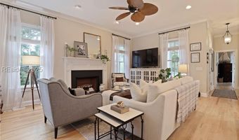125 Bartram Dr, Beaufort, SC 29902