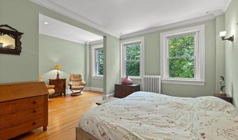 2816 27TH St NW, Washington, DC 20008