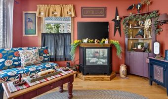 202 Bear Cove Rd, Baileyville, ME 04694