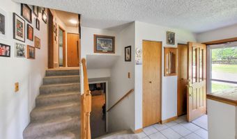 3891 Brookview Dr, Casper, WY 82604
