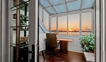32 BENMORE Ter, Bayonne, NJ 07002