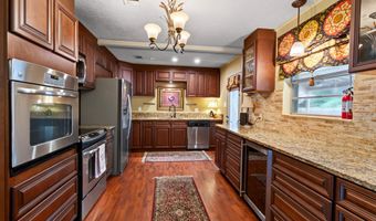 13239 Old Woolmarket Rd, Biloxi, MS 39532