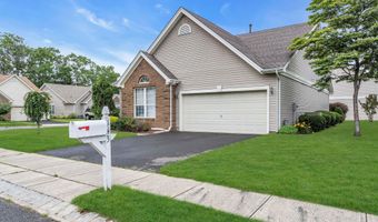 143 Sylvan Lake Blvd, Bayville, NJ 08721