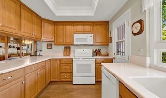 6050 Henderson Dr 16, La Mesa, CA 91942