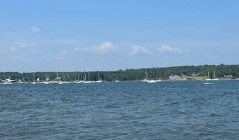 98 Bayview St, Belfast, ME 04915