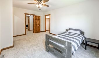 1207 Alden St, Alden, IA 50006