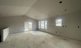 1633 N Wildflower Ct, Andover, KS 67002