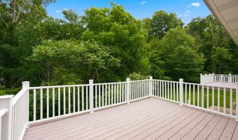 517 Williamson Cir, Angola, IN 46703