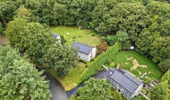 9 Ellsworth Rd, Andover, MA 01810