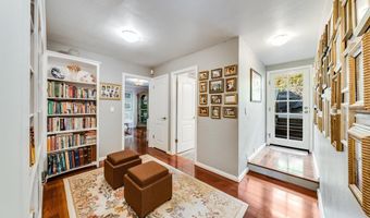 445 Monterey Dr, Aptos, CA 95003