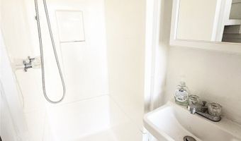 2174 Beachwood, Los Angeles, CA 90068