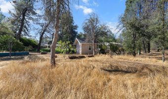 16840 Hawthorne Ave, Anderson, CA 96007