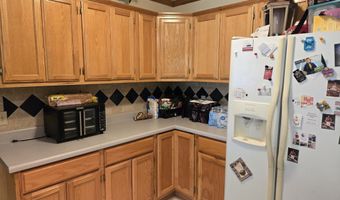 651 W Pearl St, Aurora, MO 65605