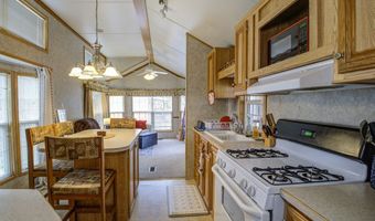 29 Breedlove Dr, Andrews, NC 28901