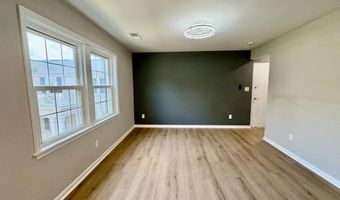 2008 38TH St SE 302, Washington, DC 20020