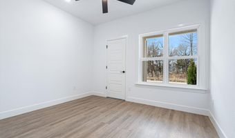 40 Hebrides Dr, Bella Vista, AR 72715
