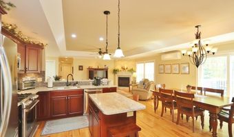 50 Kathryn Ln, Bangor, ME 04401