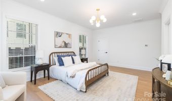 1010 E 19th St, Charlotte, NC 28205