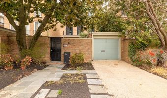 3541 ORDWAY St NW, Washington, DC 20016