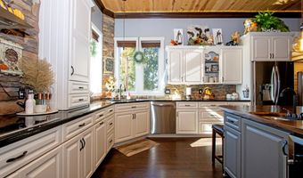 590 County Road 801, Ashland, OH 44805