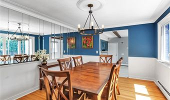 21 Tee Ct, Amherst, NY 14221