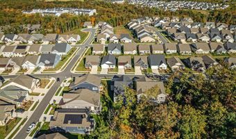 144 COWBIRD St, Lake Frederick, VA 22630