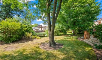 1507 W Plymouth Dr, Arlington Heights, IL 60004