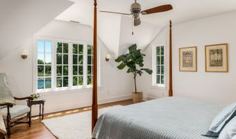 82 Arrowhead Way, Darien, CT 06820