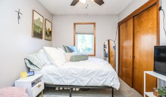 1224 N Penn St, Aberdeen, SD 57401