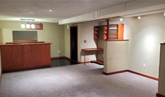 11 Red Robin Rd, Cranston, RI 02920