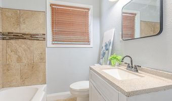 2562 N Day Dr, Baker, LA 70714