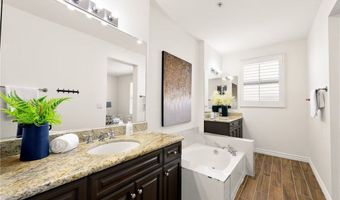 68 E Bay State St 3G, Alhambra, CA 91801