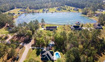 110 Lake Ridge Dr, Baxley, GA 31513