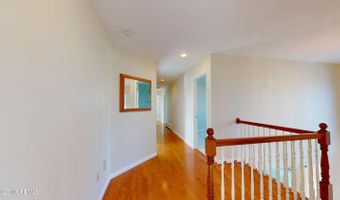 11 Drake Dr, Bayville, NJ 08721