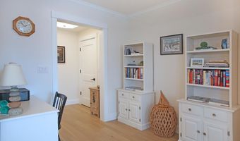 7 Longview Dr 209, Atkinson, NH 03811