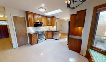 2235 Prairie St, Ann Arbor, MI 48105