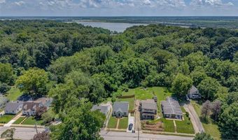 1121 Danforth St, Alton, IL 62002