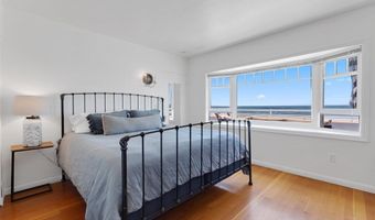 325 Beach Dr, Aptos, CA 95003